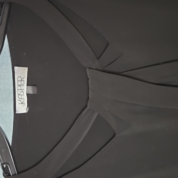 Kasper Women's Black Sleeveless Top - Picture 4 of 6